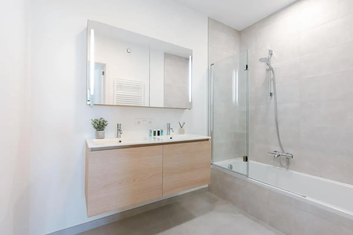 Apartment Huswell - Stylish 2 Bedroom With Terrace And Parking Ostend