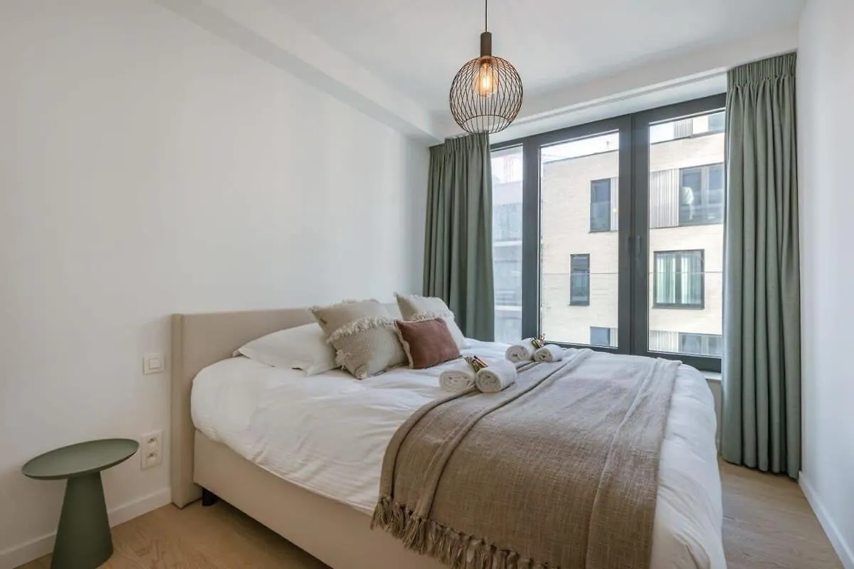 Apartment Huswell - Stylish 2 Bedroom With Terrace And Parking Ostend Belgium